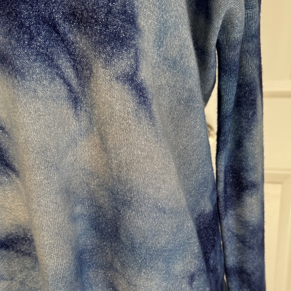 Cashmere Elegant Navy Tie-Dye Long Sleeve Top - Picture 4 of 12
